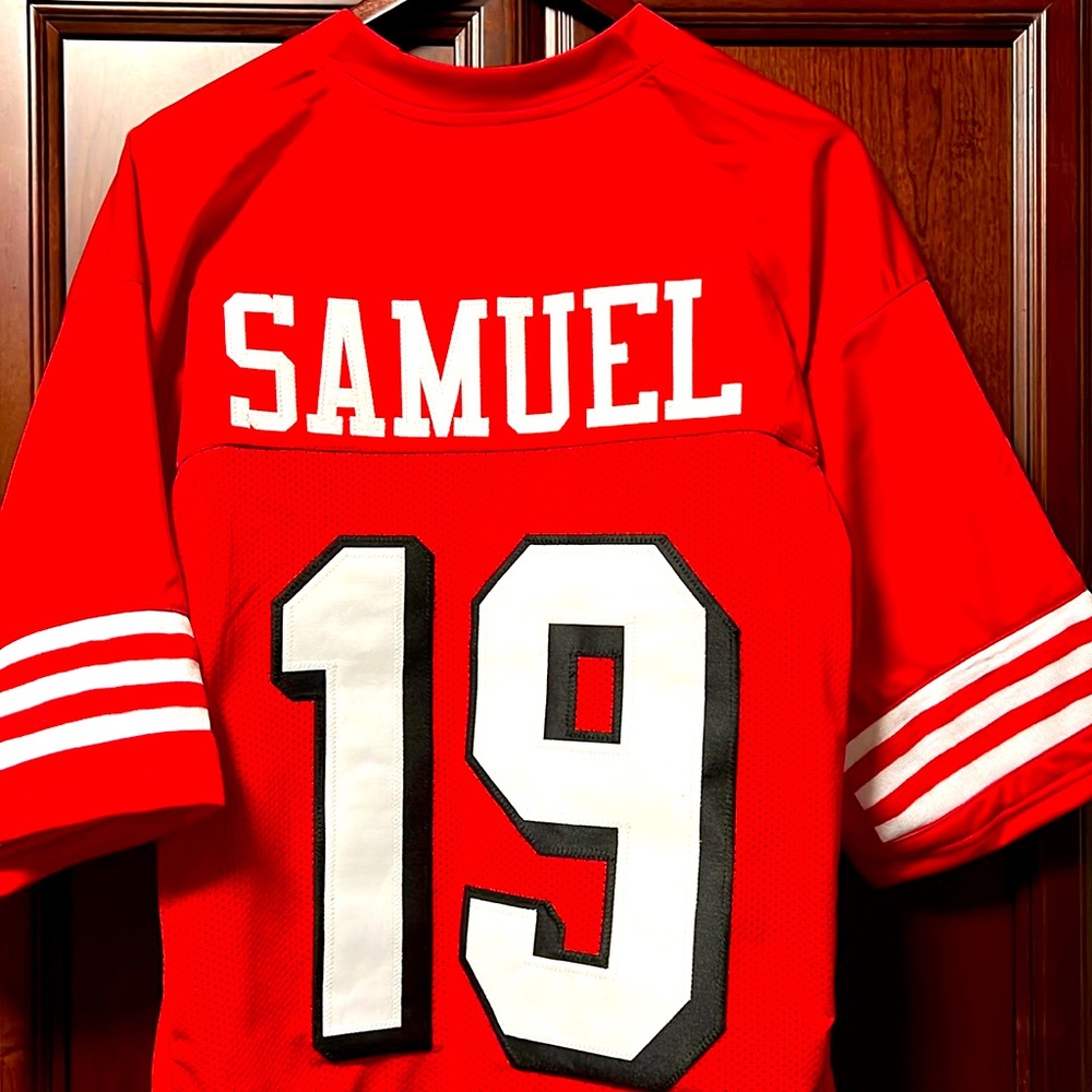 Brand New Rare Custom Made NFL SF 49er “Deebo” Samuel ”Wideback” #19 Red Jersey!